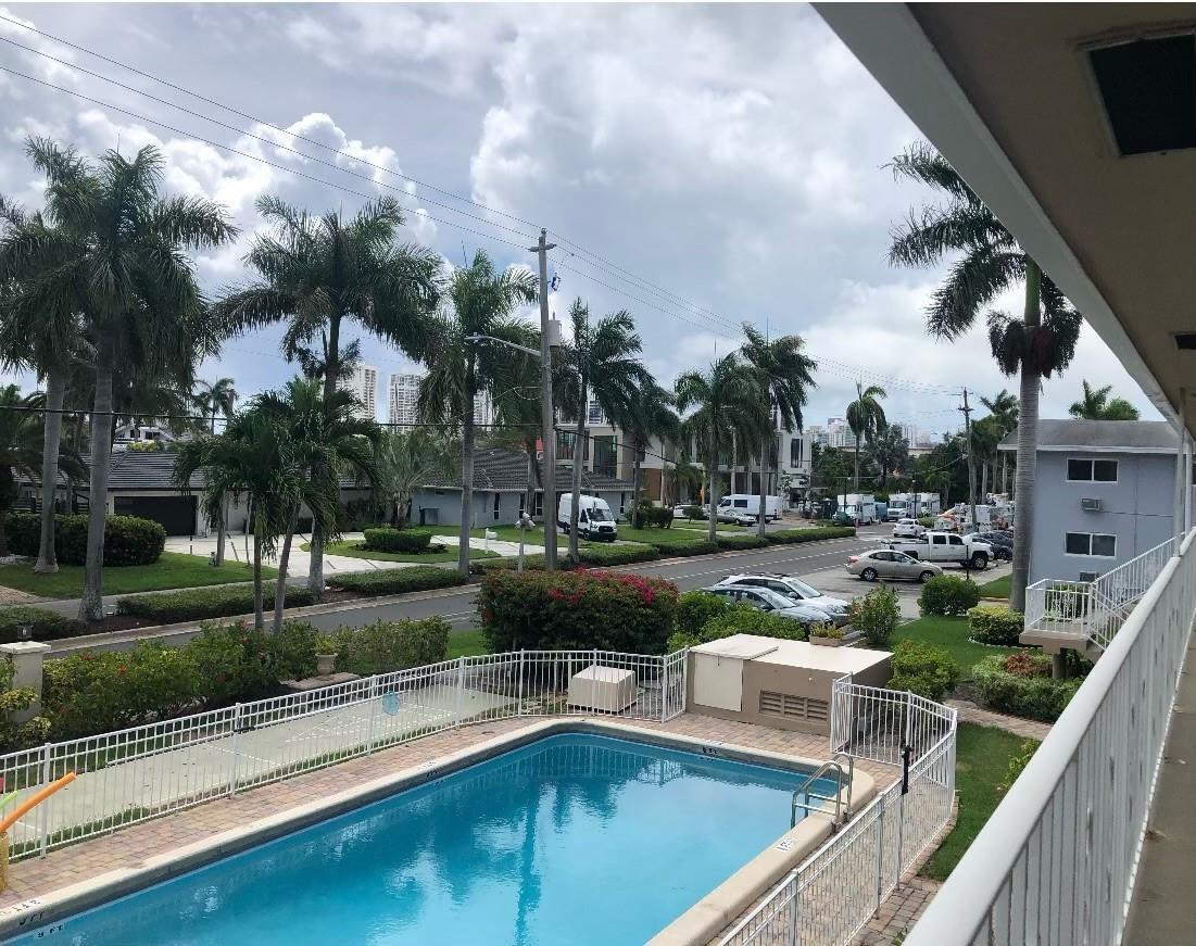 500 Layne Boulevard # 18, Hallandale Beach FL 33009 photo 2