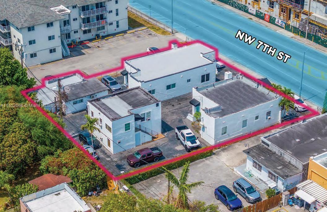 2238 NW 7th St, Miami FL 33125 photo 5