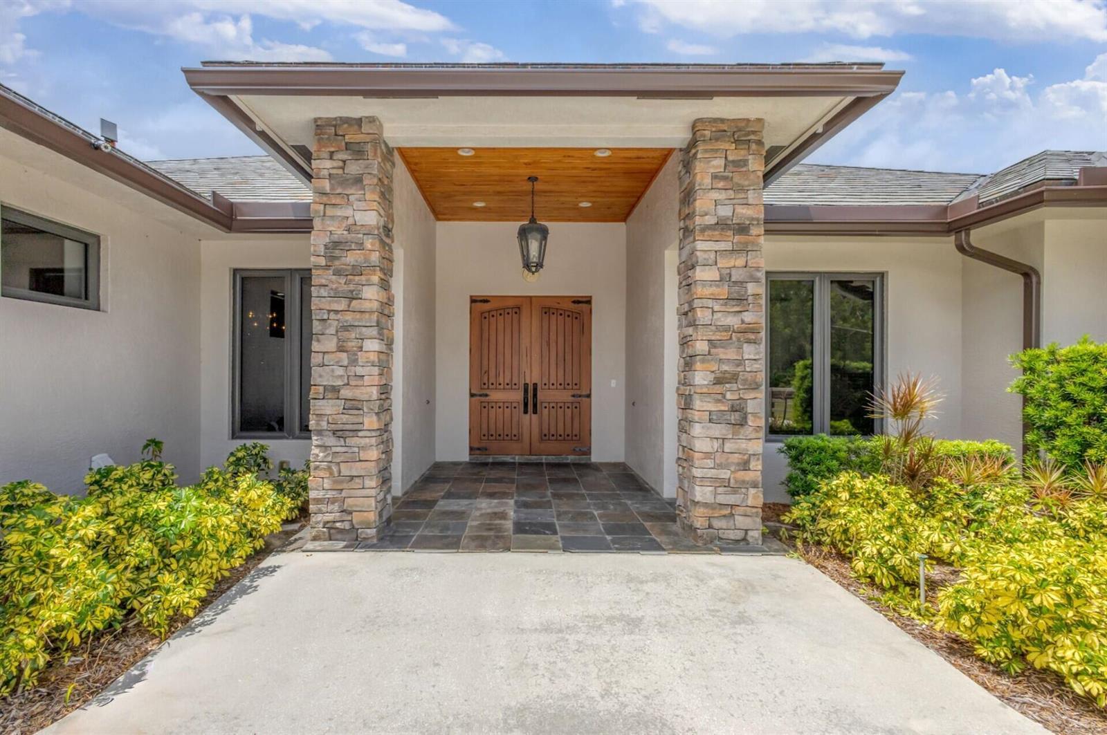 11085 86th Street N, Palm Beach Gardens FL 33412 photo 2
