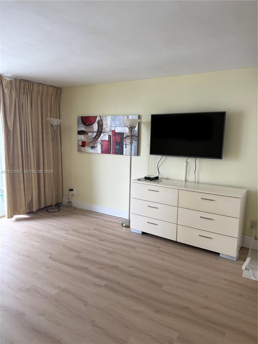 19201 Collins Ave # 717, Sunny Isles Beach FL 33160 photo 5