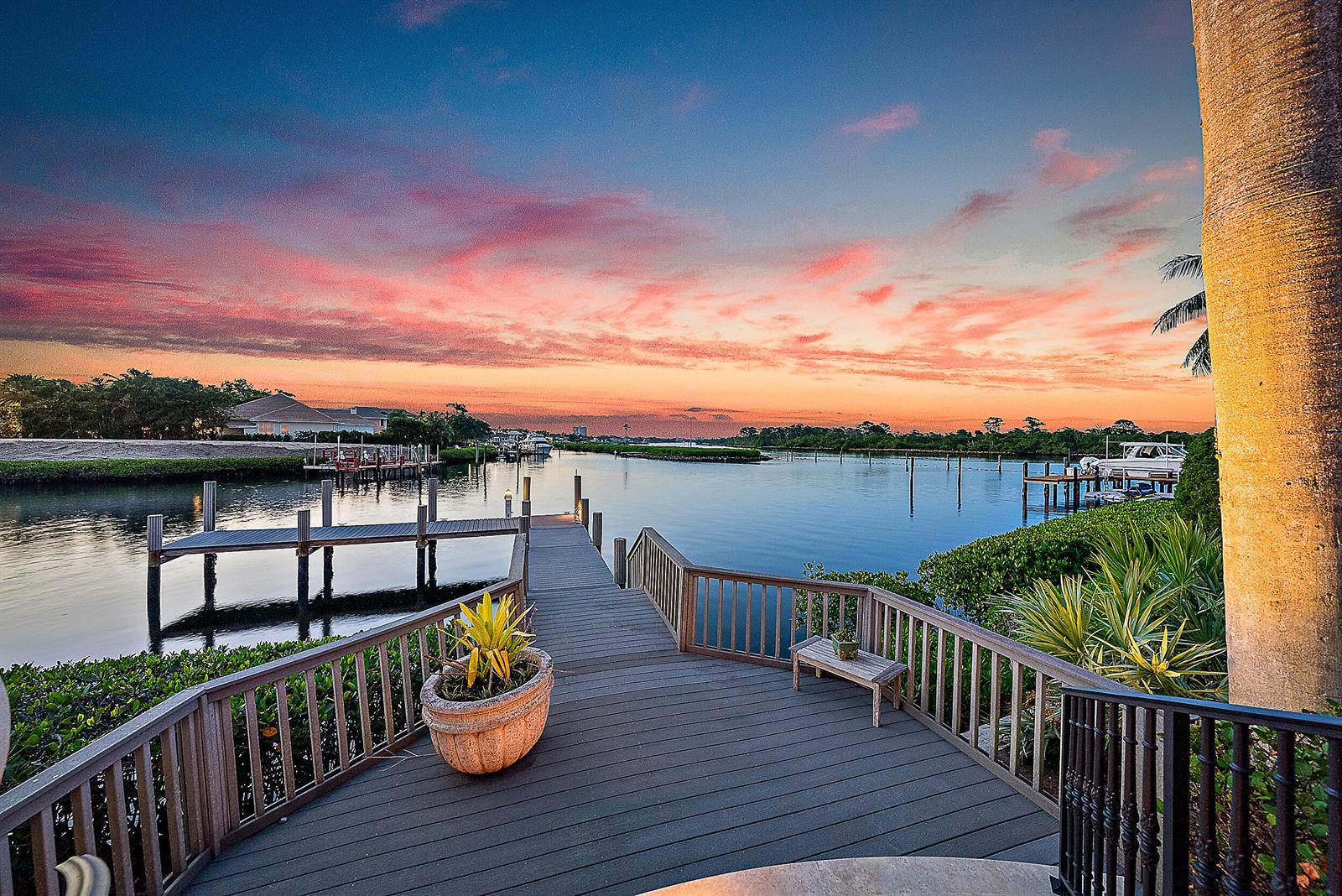 209 Commodore Drive, Jupiter FL 33477 photo 4
