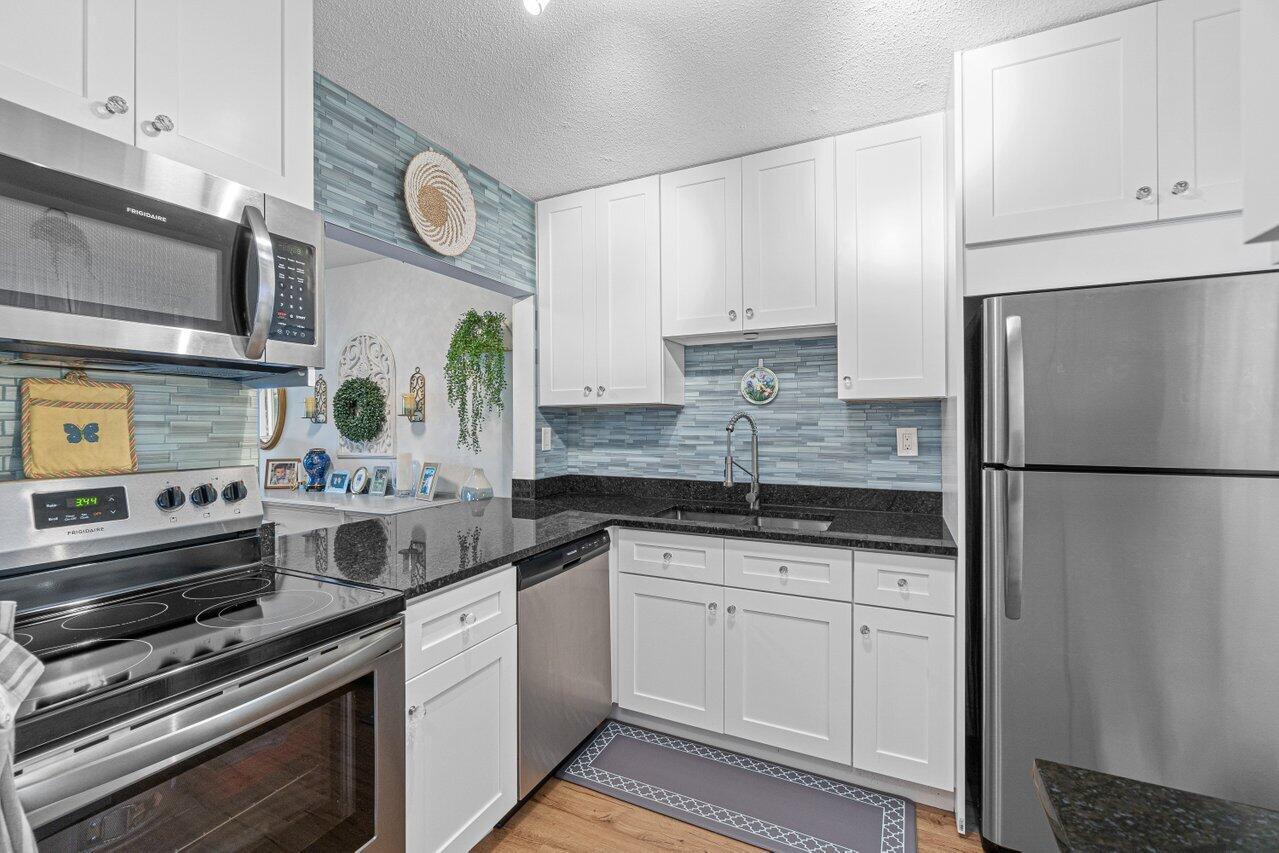 2855 S Garden Drive # 211, Lake Worth FL 33461 photo 3
