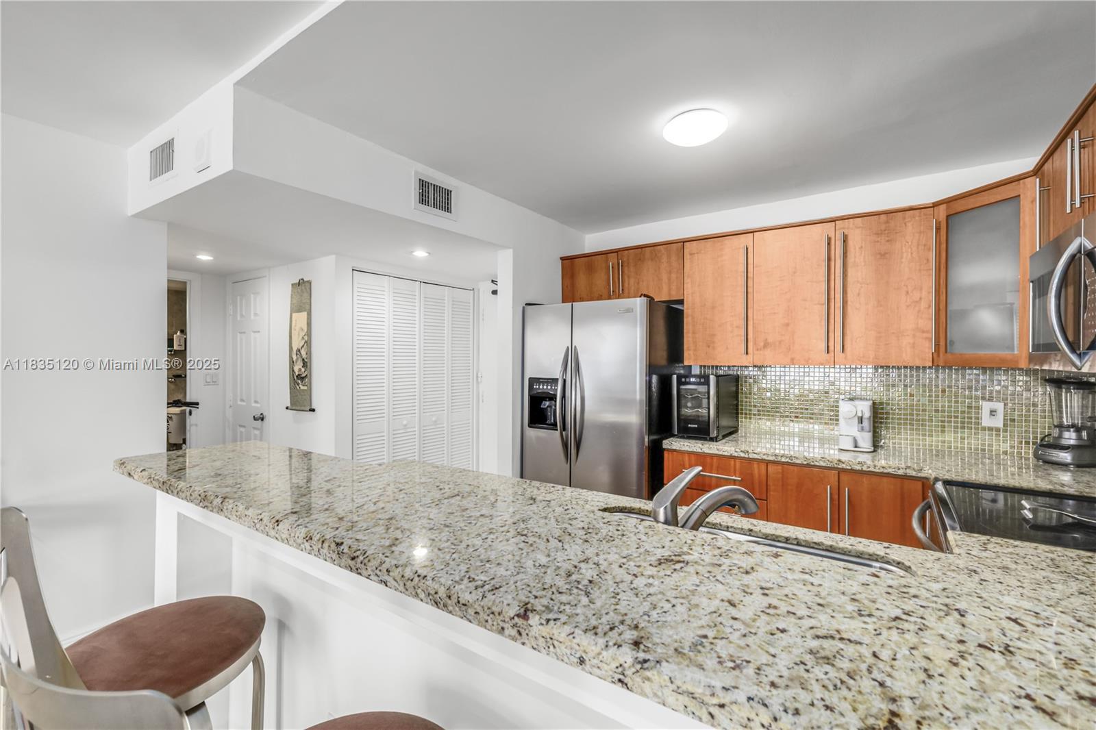 401 Ocean Dr # 1024, Miami Beach FL 33139 photo 3