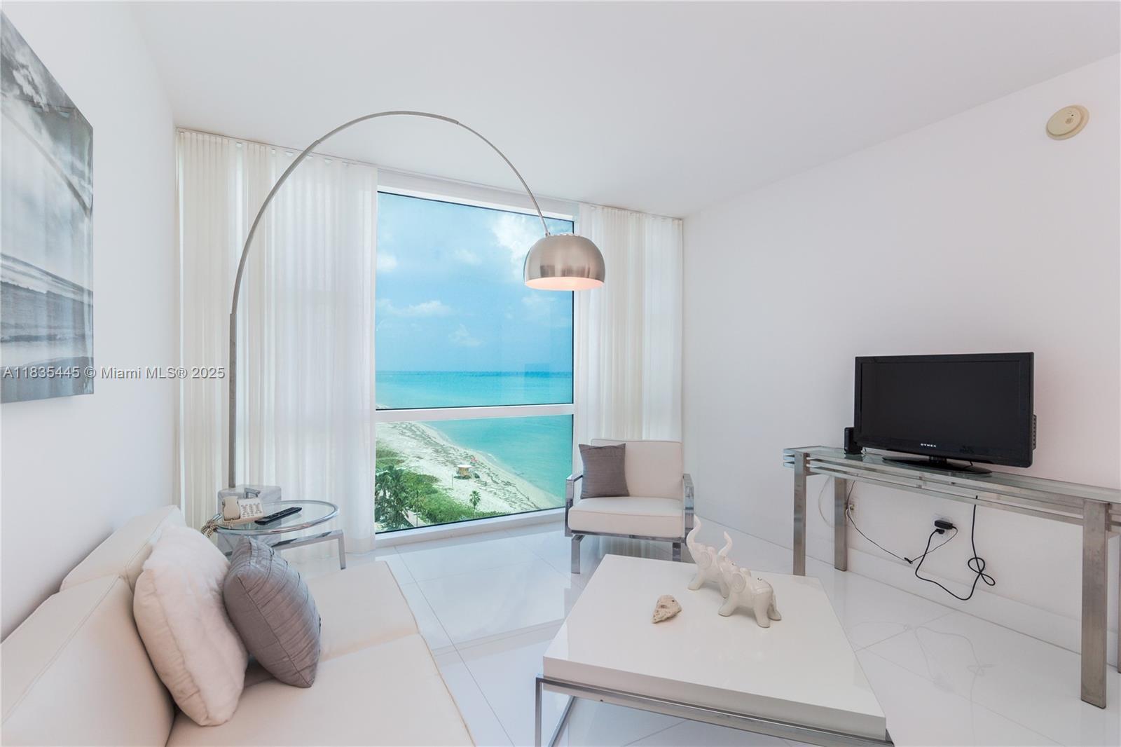 6801 Collins Ave # 1415, Miami Beach FL 33141
