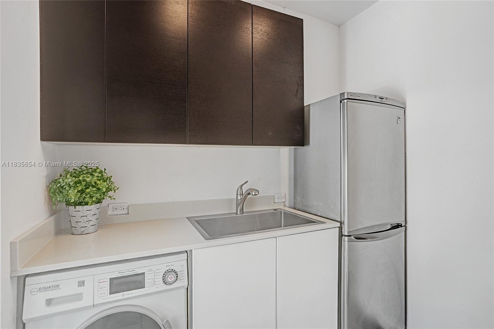 1616 Euclid Ave # 4, Miami Beach FL 33139 photo 5