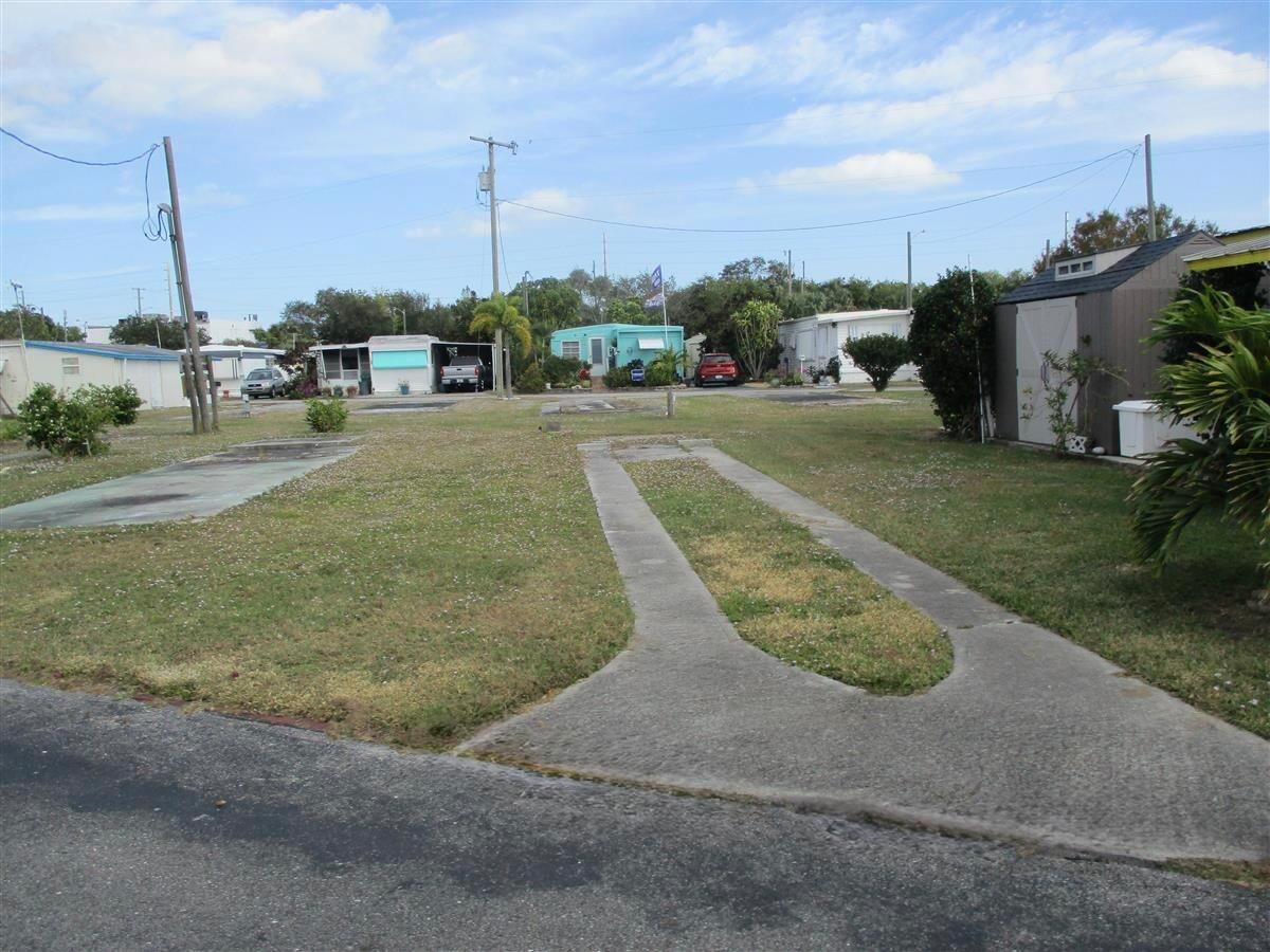 2023 St. Lucie Boulevard, Fort Pierce FL 34946