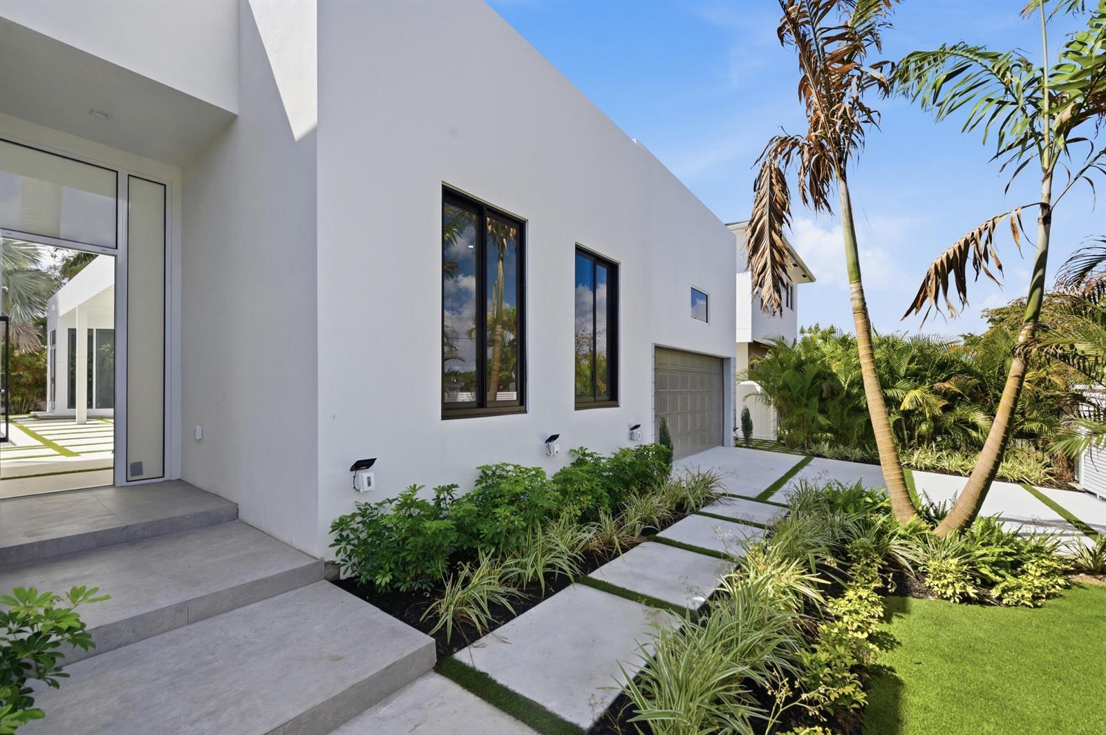 40 NE 16th Place, Fort Lauderdale FL 33305 photo 3