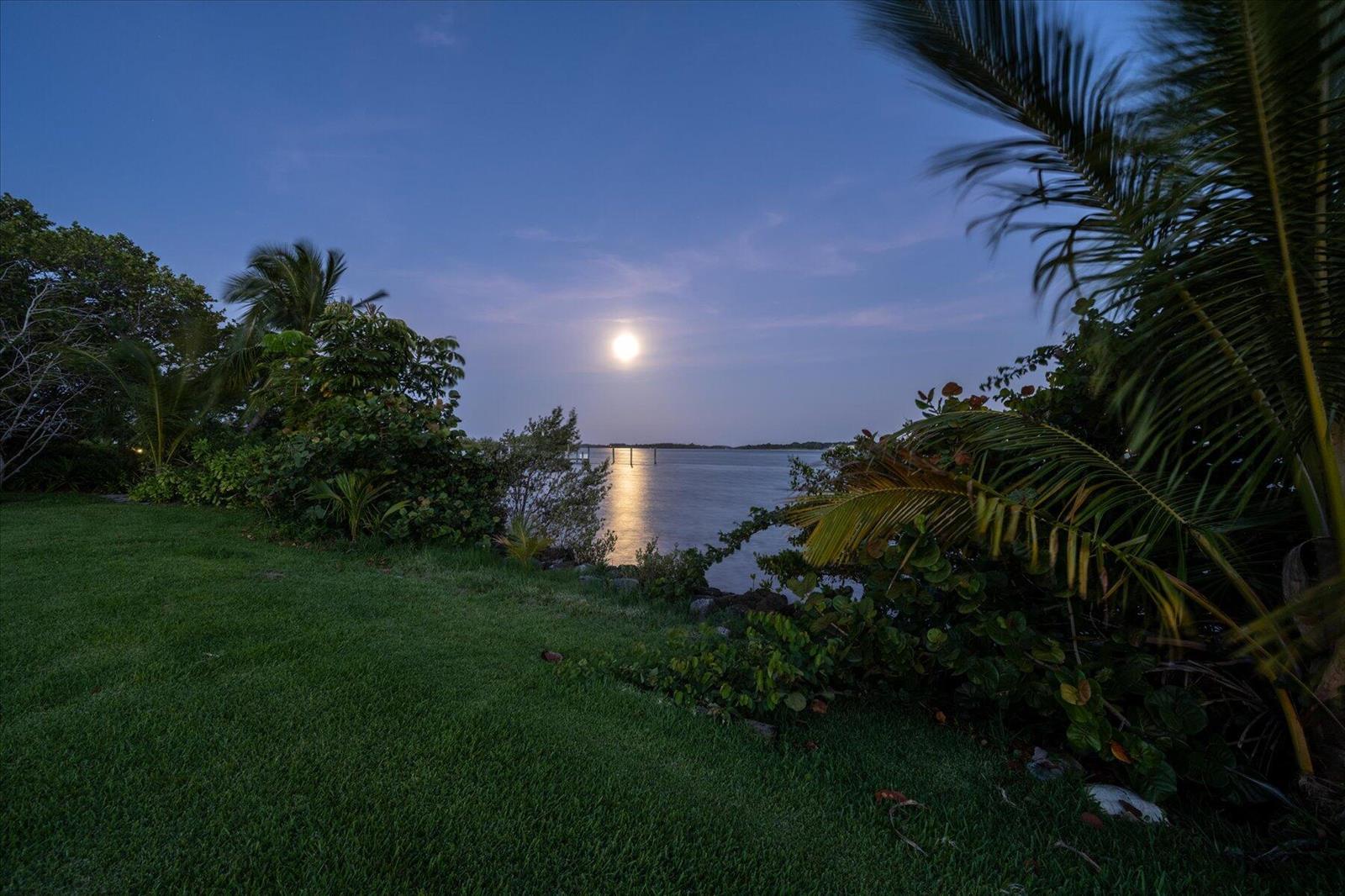 49 W High Point Road, Sewalls Point FL 34996 photo 3