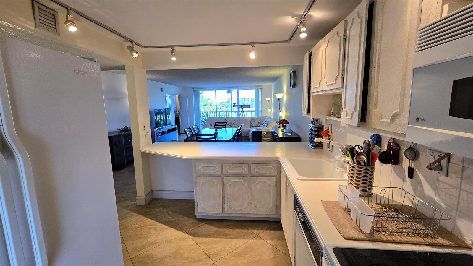 3100 N Course Lane # 410, Pompano Beach FL 33069 photo 3
