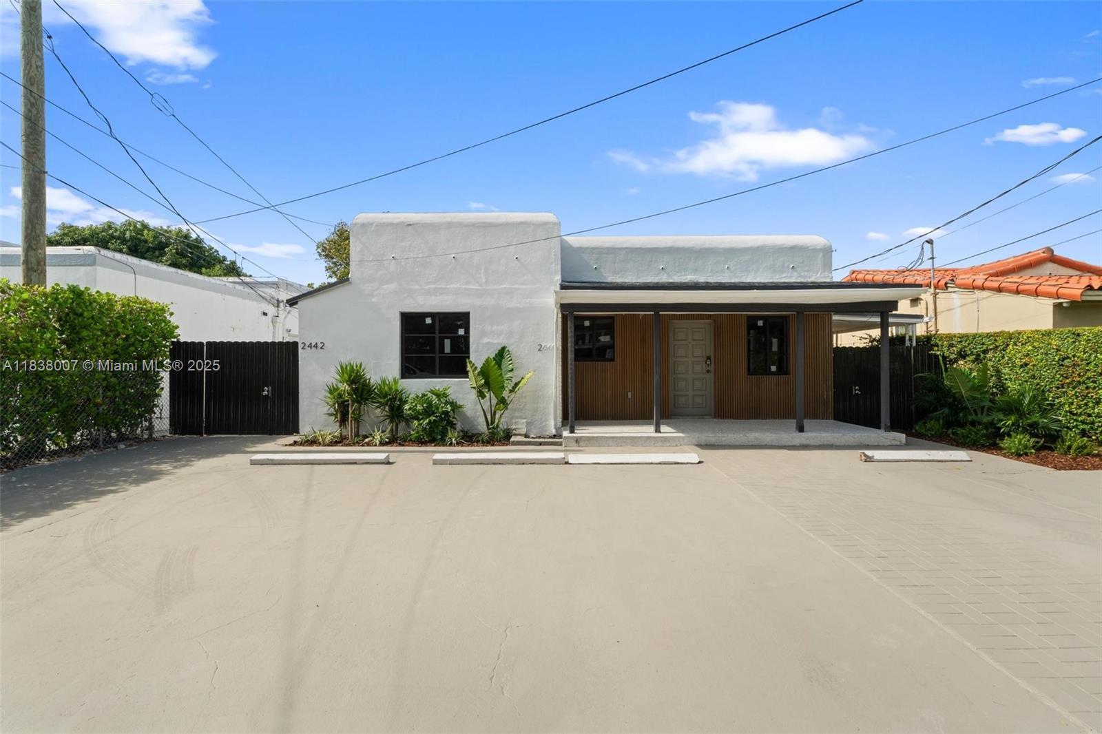 2440 SW 3rd St, Miami FL 33135 photo 2