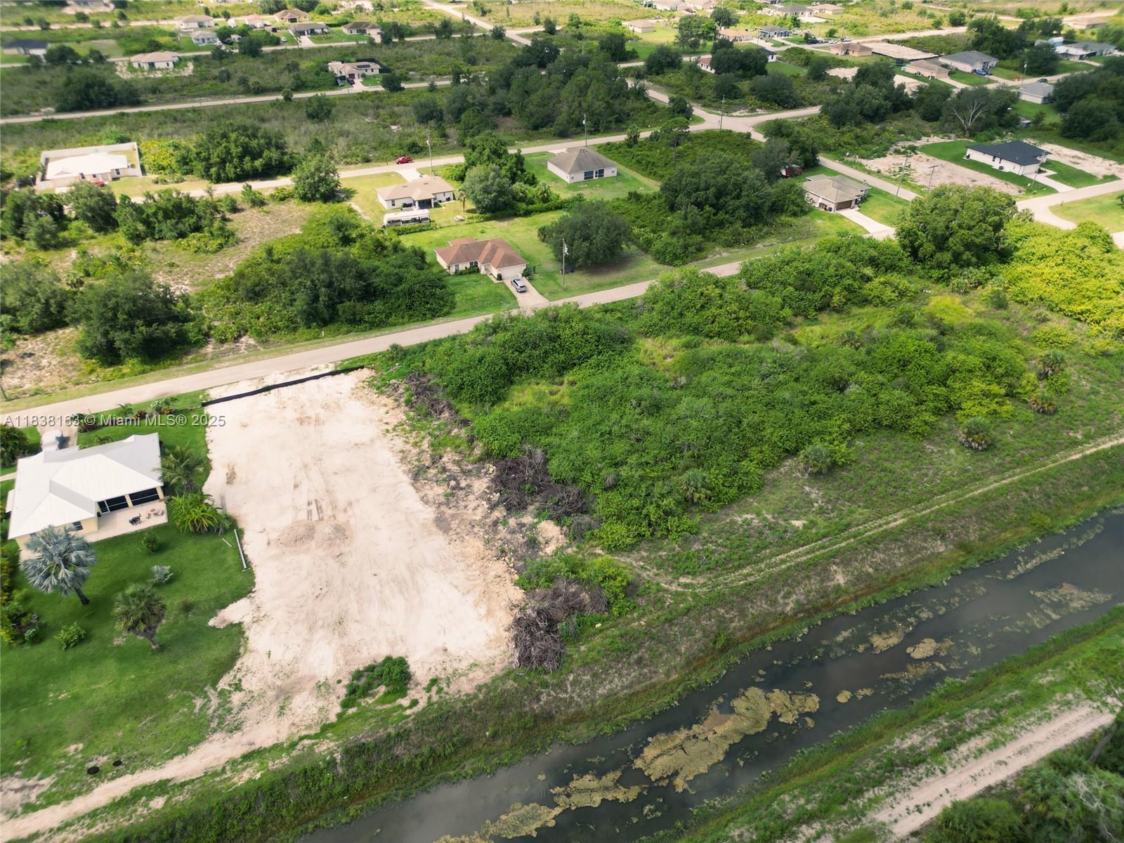 2710 75 ST W, Lehigh Acres FL 33971 photo 3