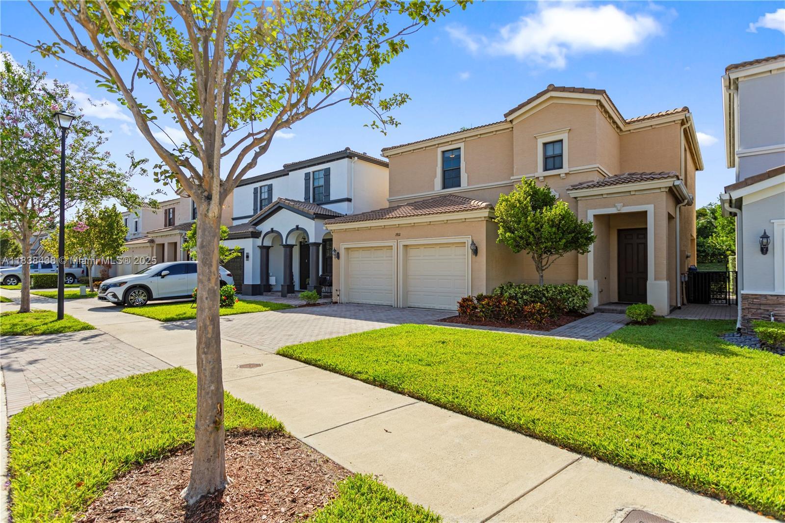 19111 NE 8th Ct, Miami FL 33179 photo 4