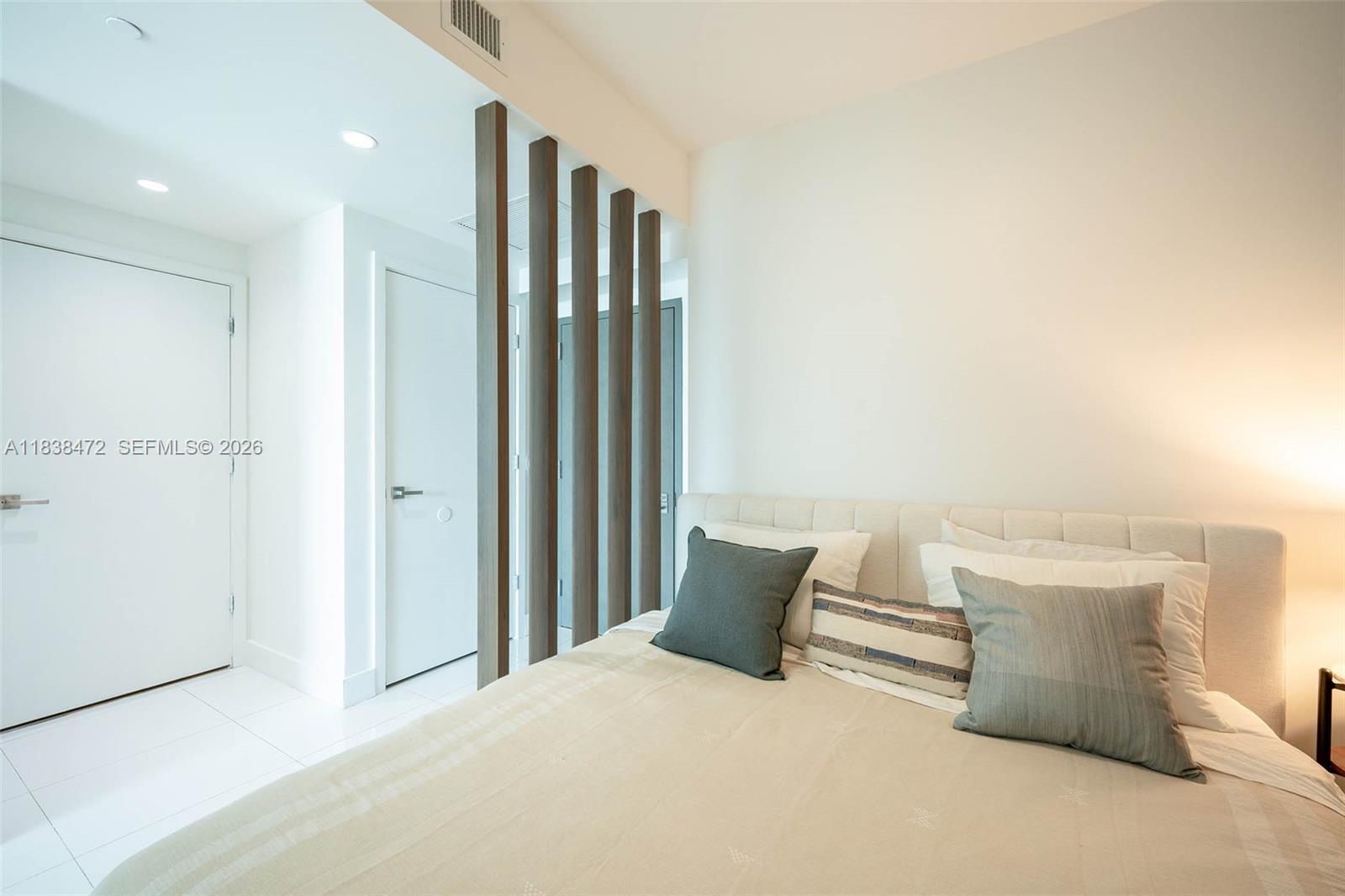 1080 Brickell Ave # 3805, Miami FL 33131 photo 3