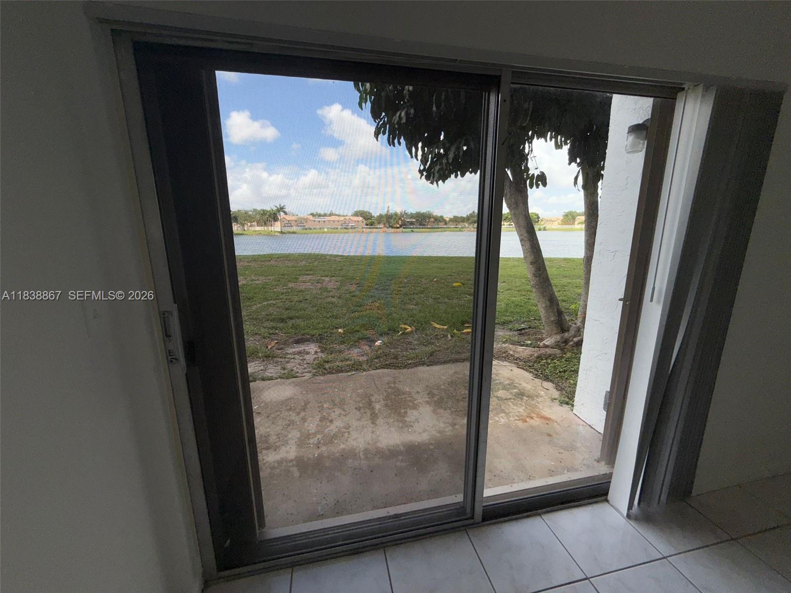 8560 N Sherman Cir # 105, Miramar FL 33025 photo 2
