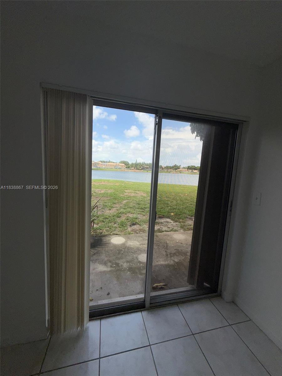 8560 N Sherman Cir # 105, Miramar FL 33025 photo 3