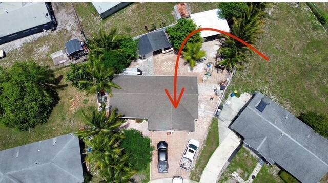 108 Fennemore Court, Fort Pierce FL 34946 photo 2