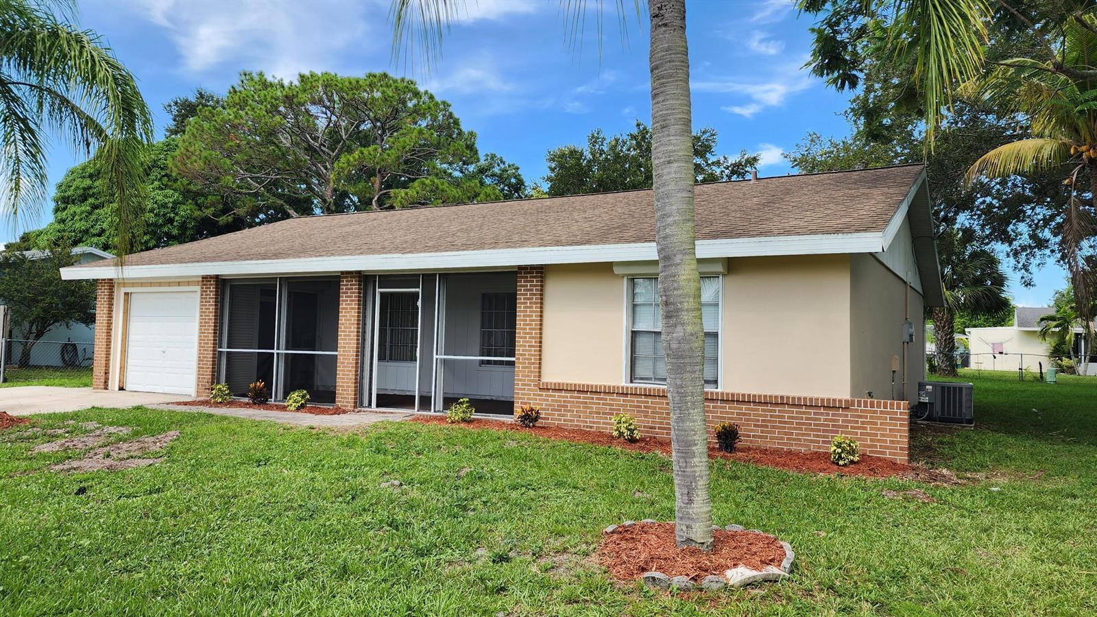 342 NE Surrey Street, Port St. Lucie FL 34983