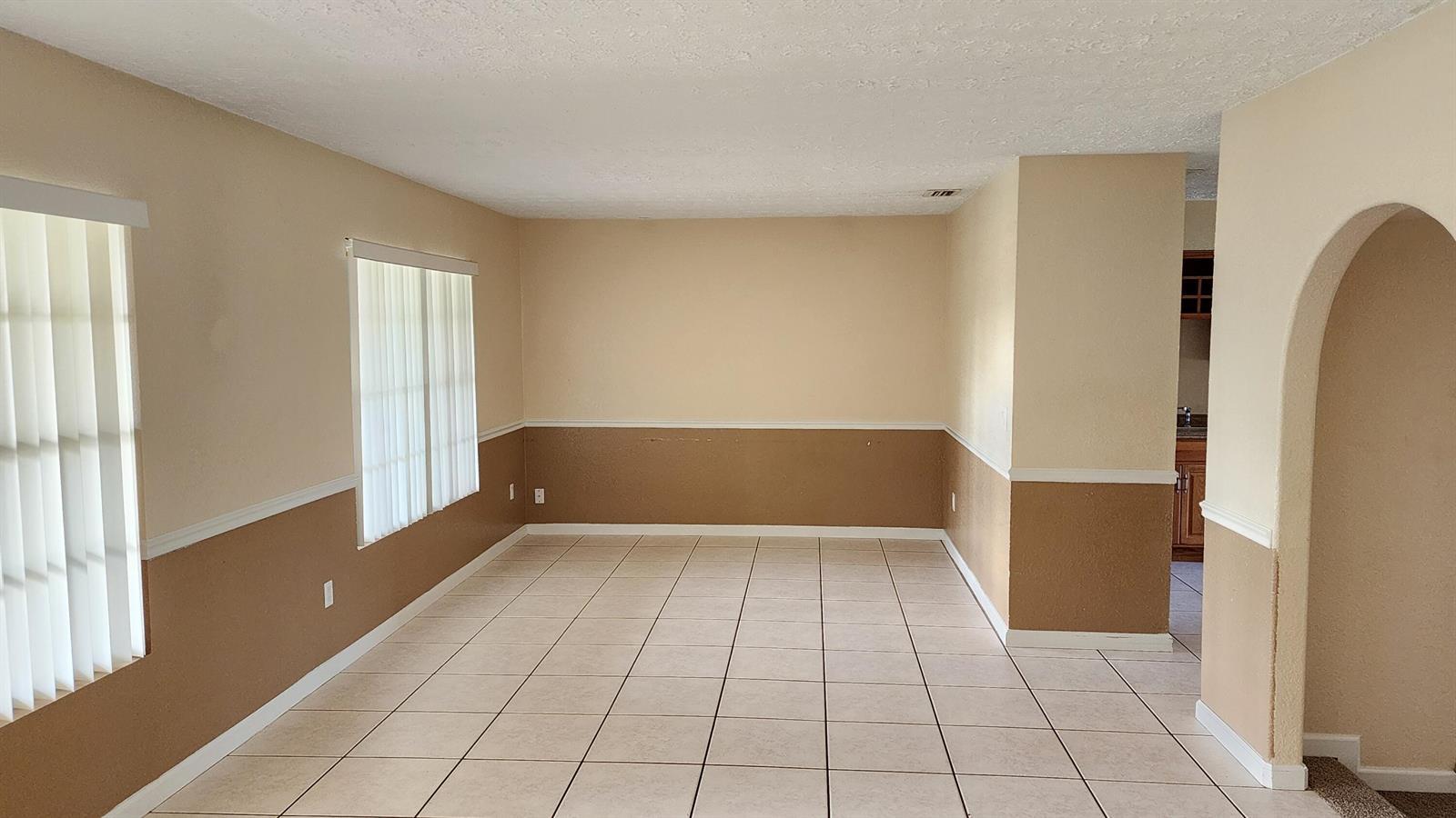342 NE Surrey Street, Port St. Lucie FL 34983 photo 4