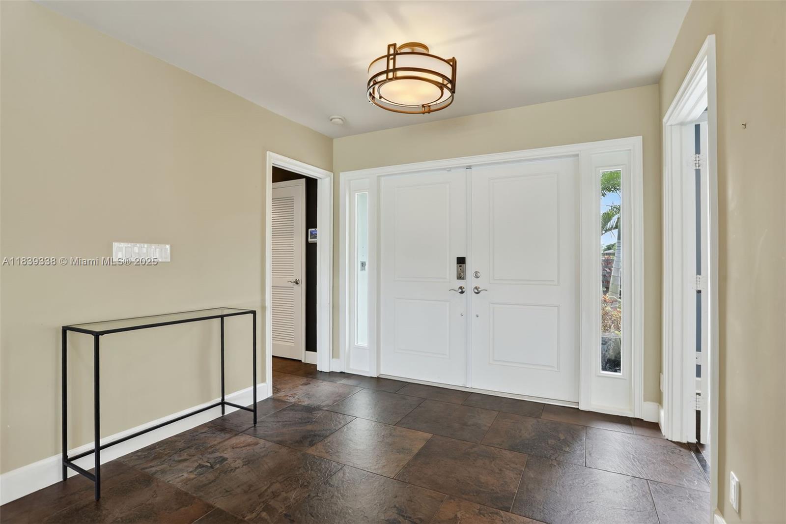 4907 Holly Dr, Tamarac FL 33319 photo 5