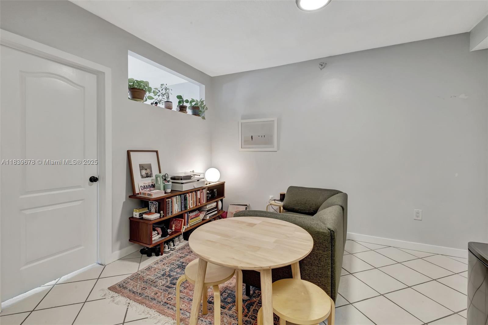3051 SW 27th Ave # 402, Miami FL 33133 photo 4
