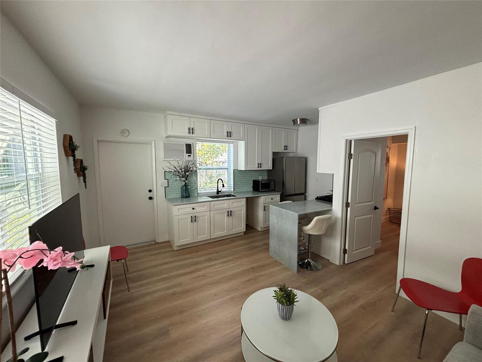 1315 SE 2nd Street, Fort Lauderdale FL 33301 photo 3