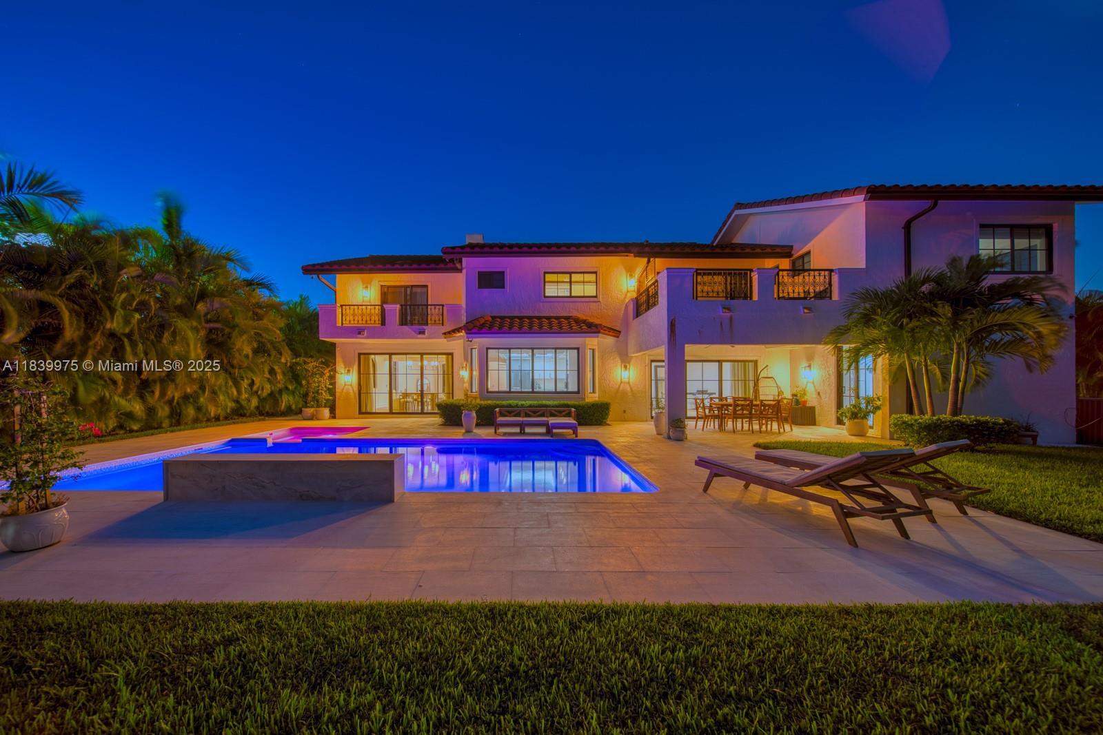 12480 SW 97th St, Miami FL 33186