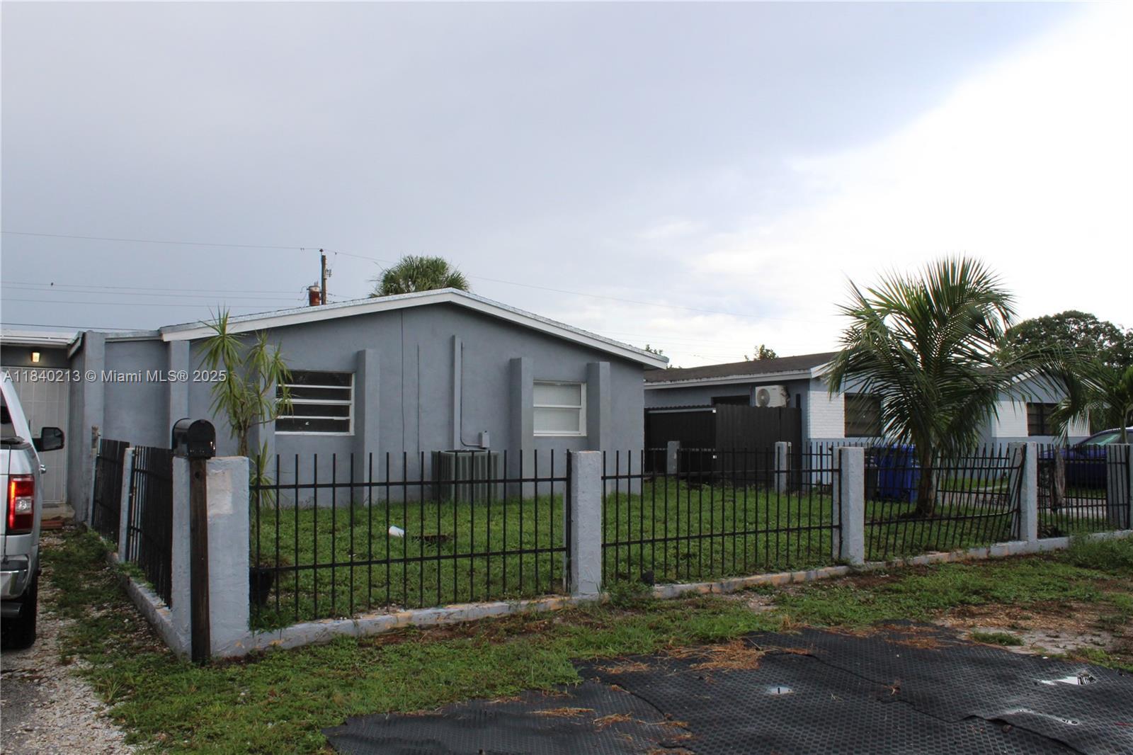 Hollywood, FL 33024 photo 4