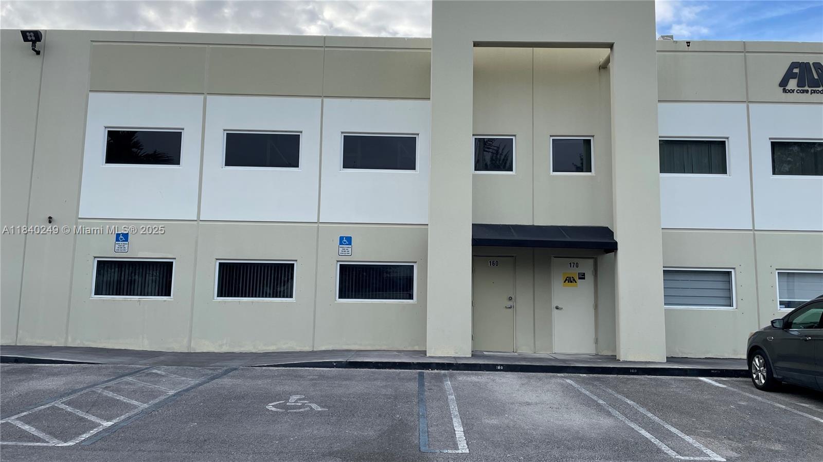 10800 NW 21st St # 160, Sweetwater FL 33172