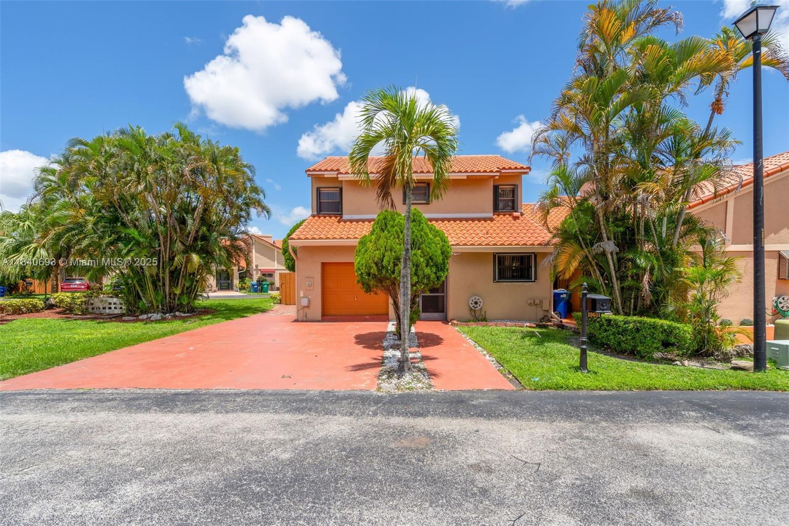 19631 Cypress Ct, Hialeah FL 33015
