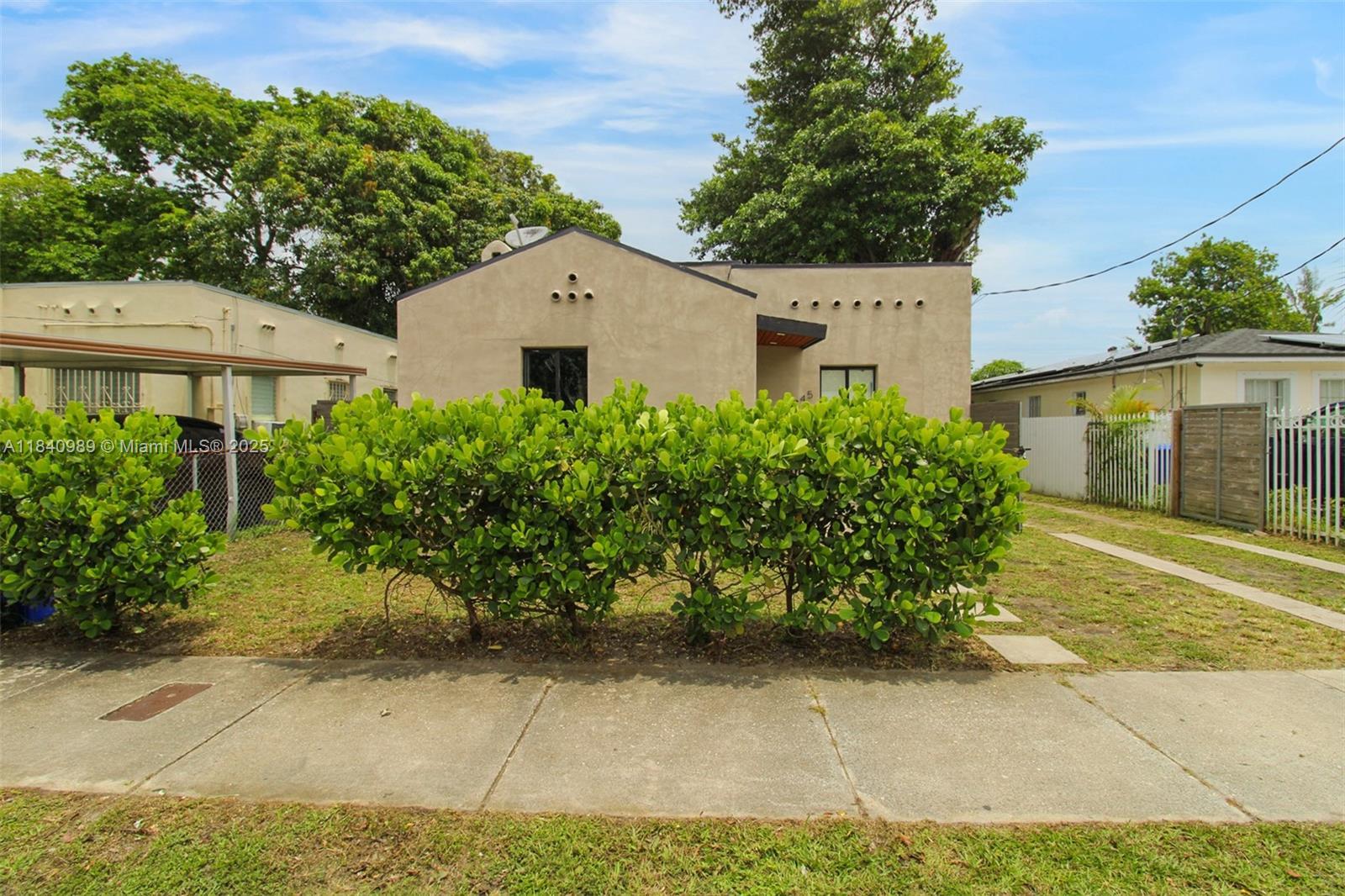 1745 NW 49th St, Miami FL 33142 photo 2