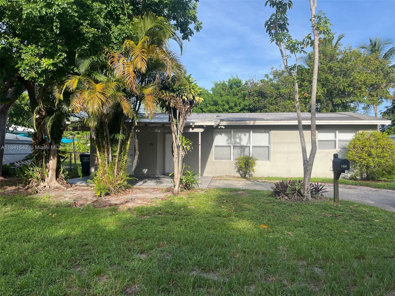 1450 N 64th Ave, Hollywood FL 33024