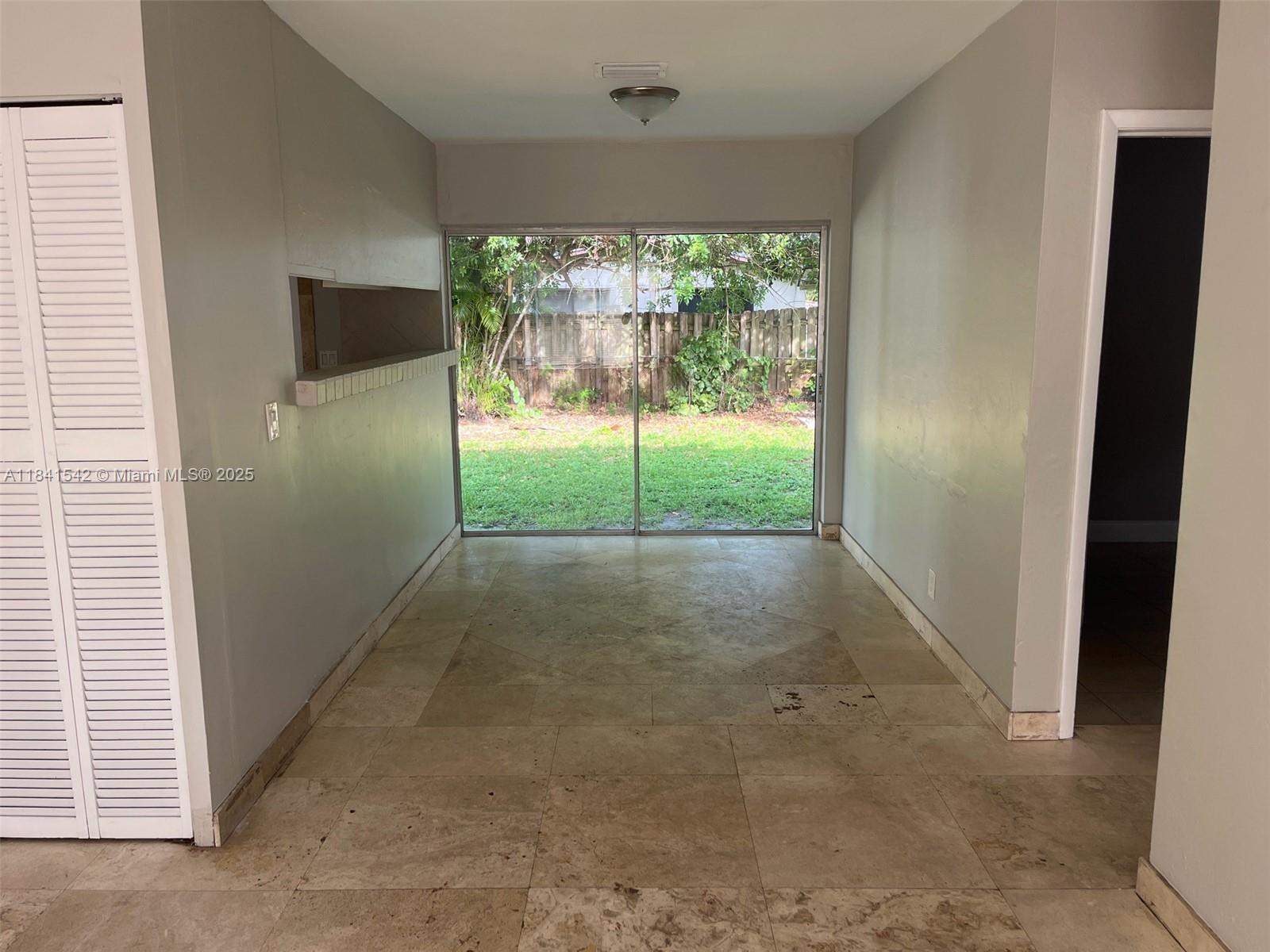 1450 N 64th Ave, Hollywood FL 33024 photo 5