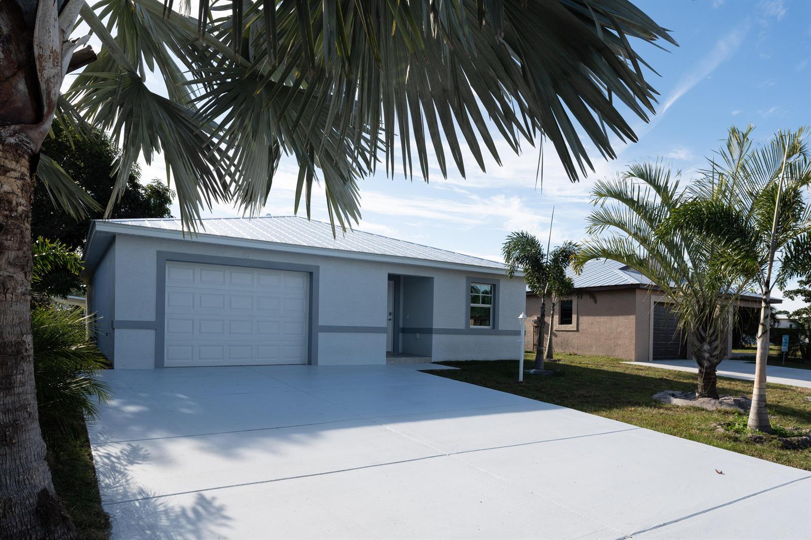 6724 Mar Pacifico, Fort Pierce FL 34951