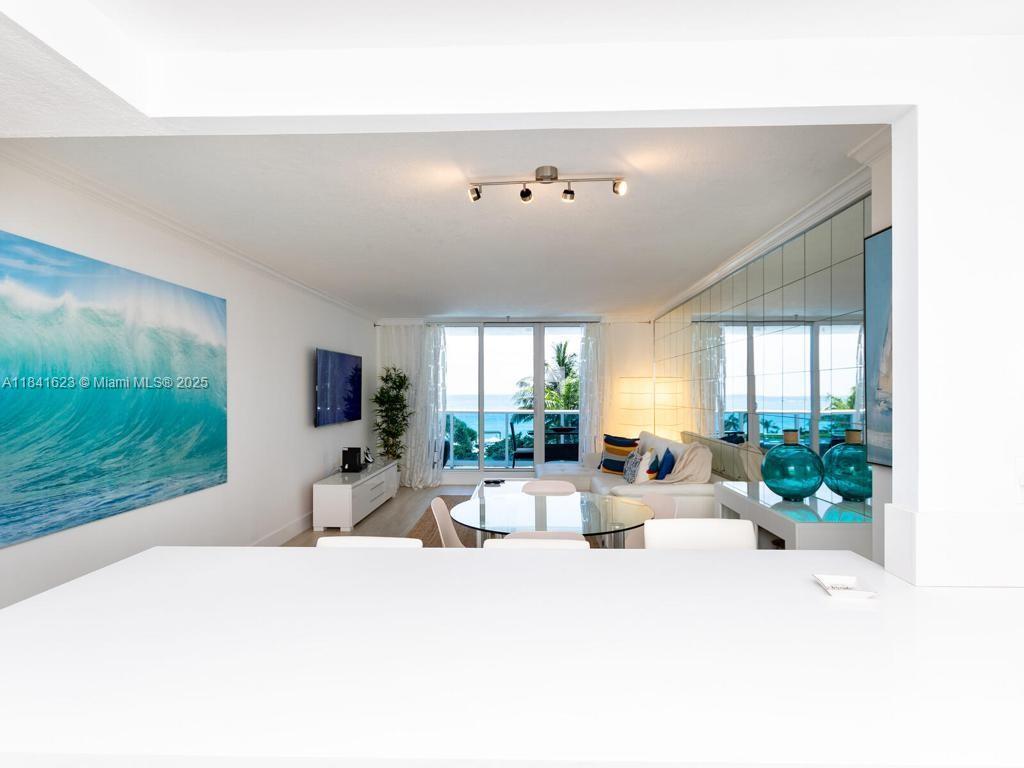 2301 Collins Ave # 625, Miami Beach FL 33139 photo 3