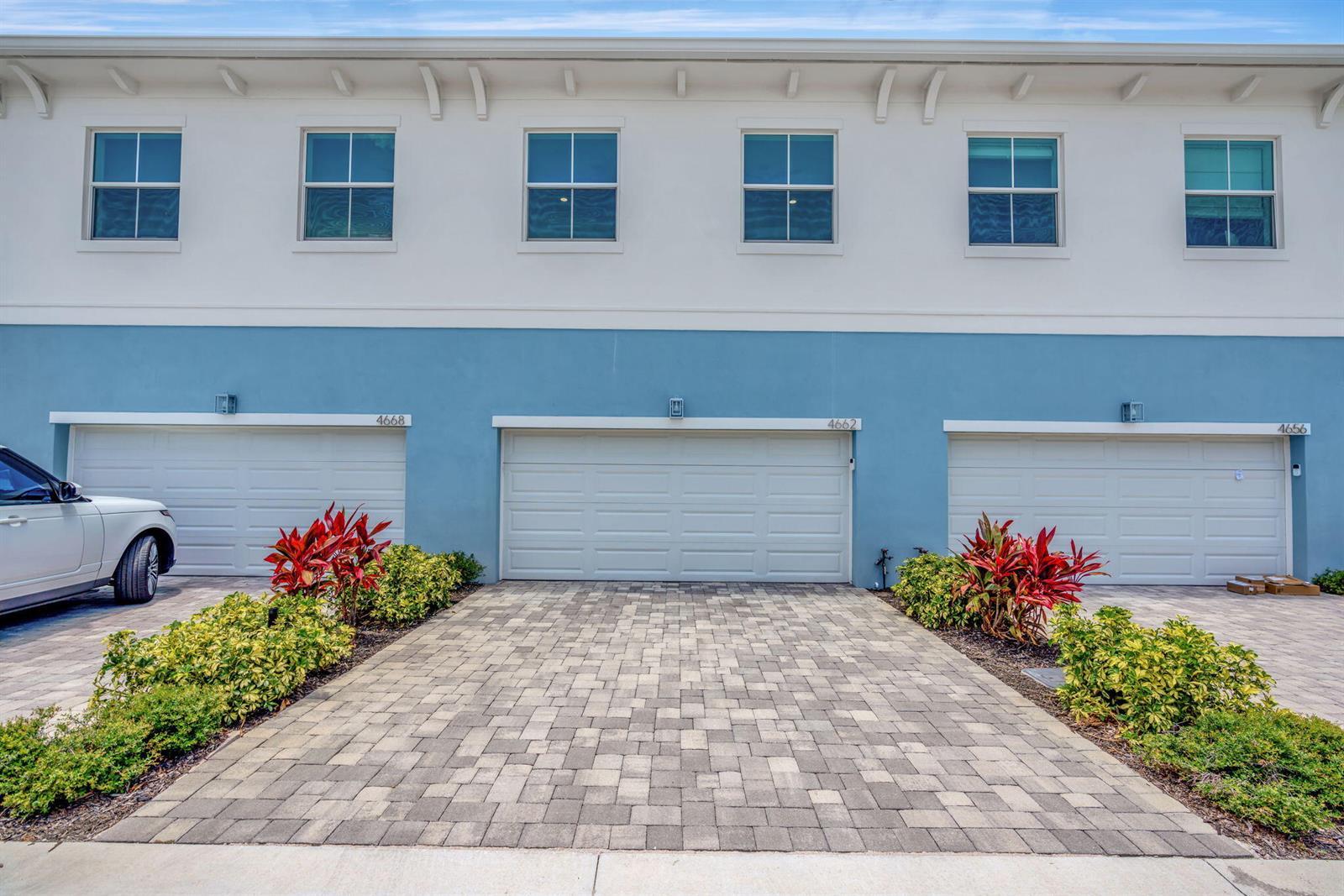 4680 SE Manatee Way, Stuart FL 34997 photo 4