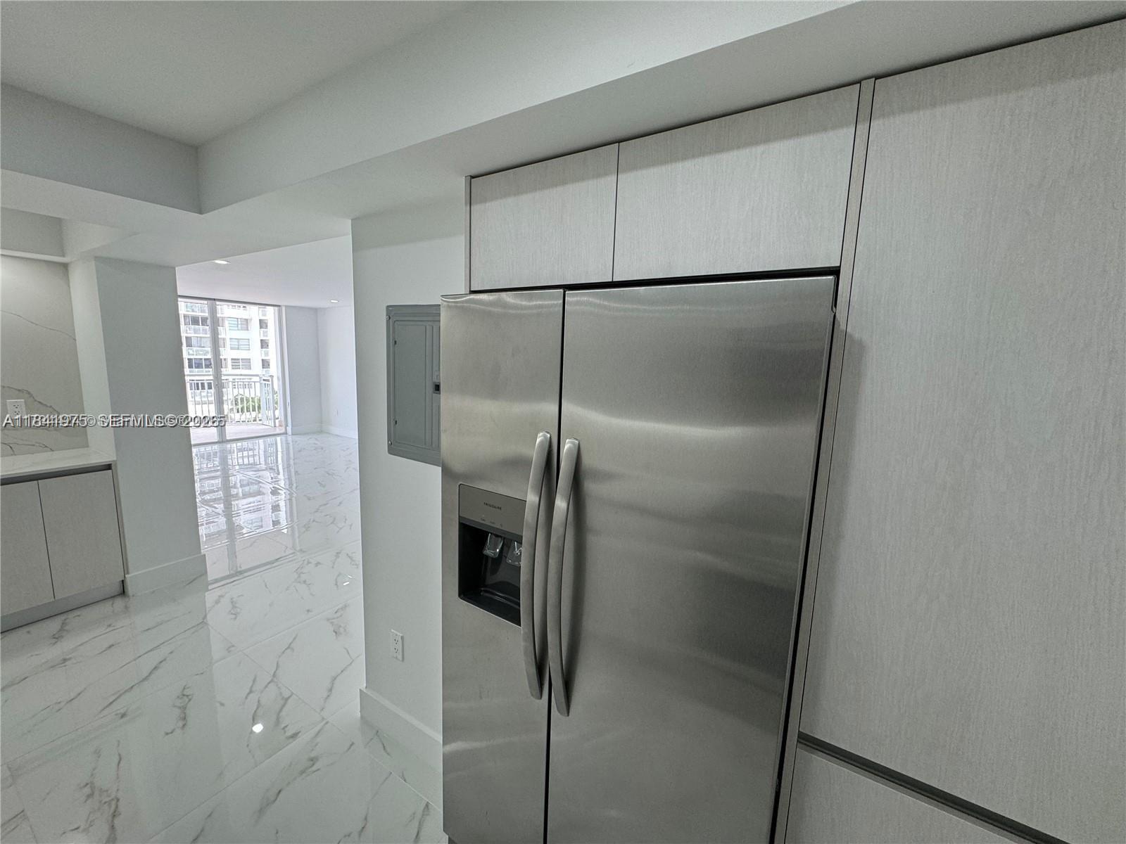 18031 Biscayne Blvd # 502, Aventura FL 33160 photo 5