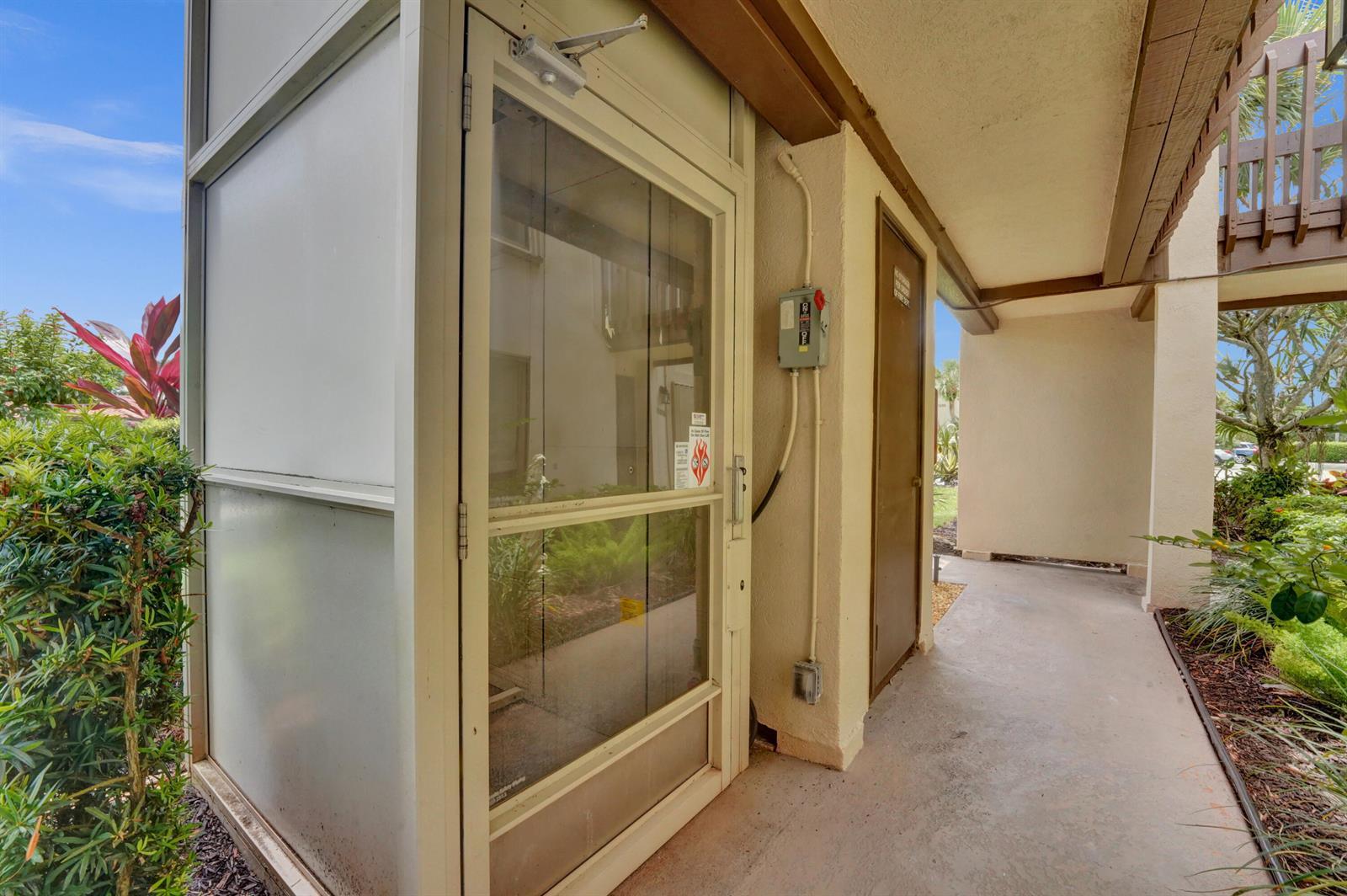 5306 Cedar Lake Drive # 201, Boynton Beach FL 33437 photo 2