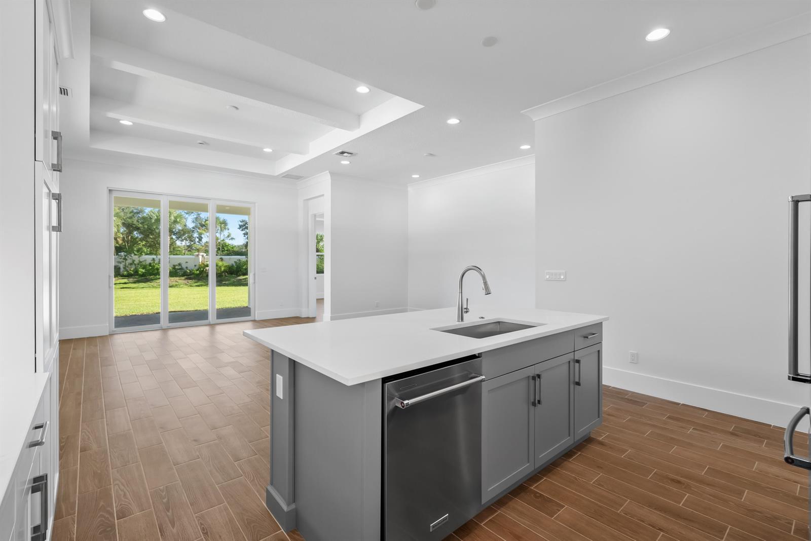 2144 Falls Manor, Vero Beach FL 32967 photo 4