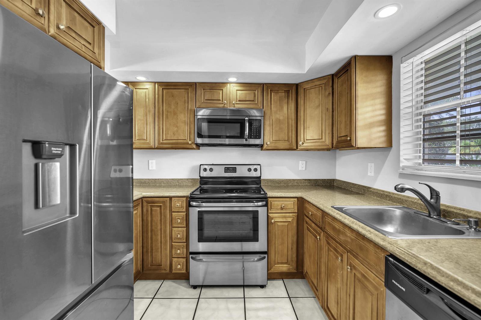 2130 NE 36th Street # 63, Lighthouse Point FL 33064 photo 4