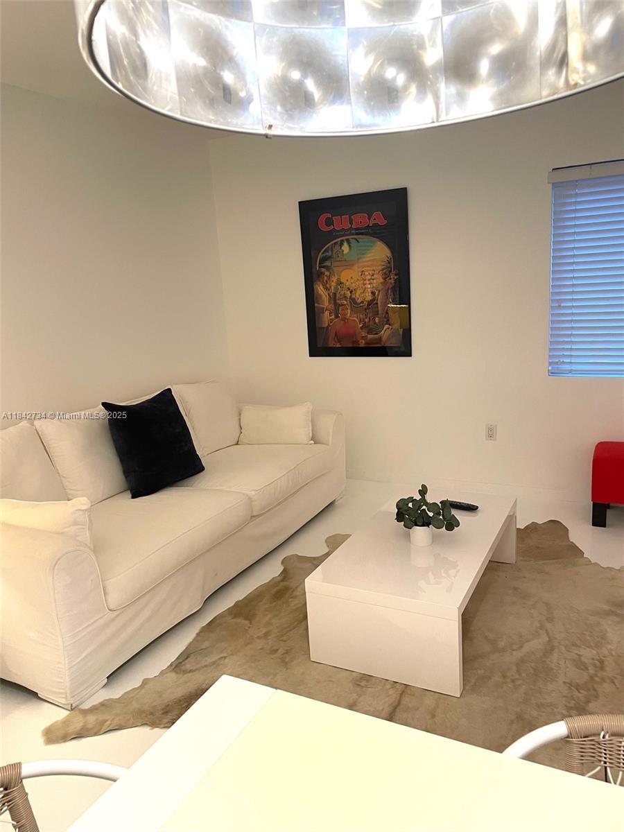 1616 Euclid Ave # 14, Miami Beach FL 33139 photo 4
