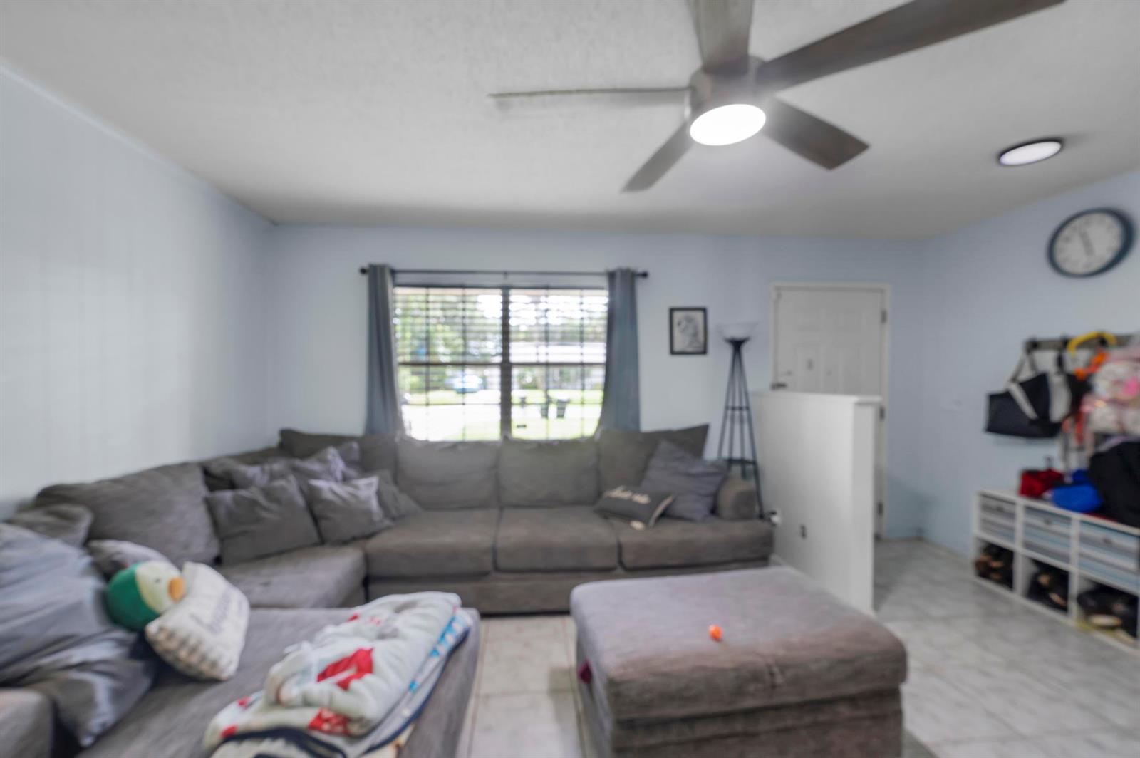 5107 Palm Drive, Fort Pierce FL 34982 photo 5