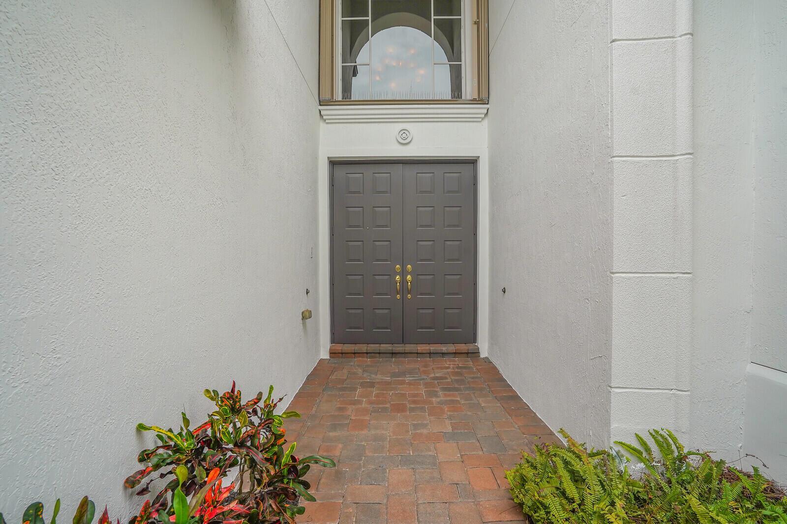 775 Montclaire Court, Royal Palm Beach FL 33411 photo 4