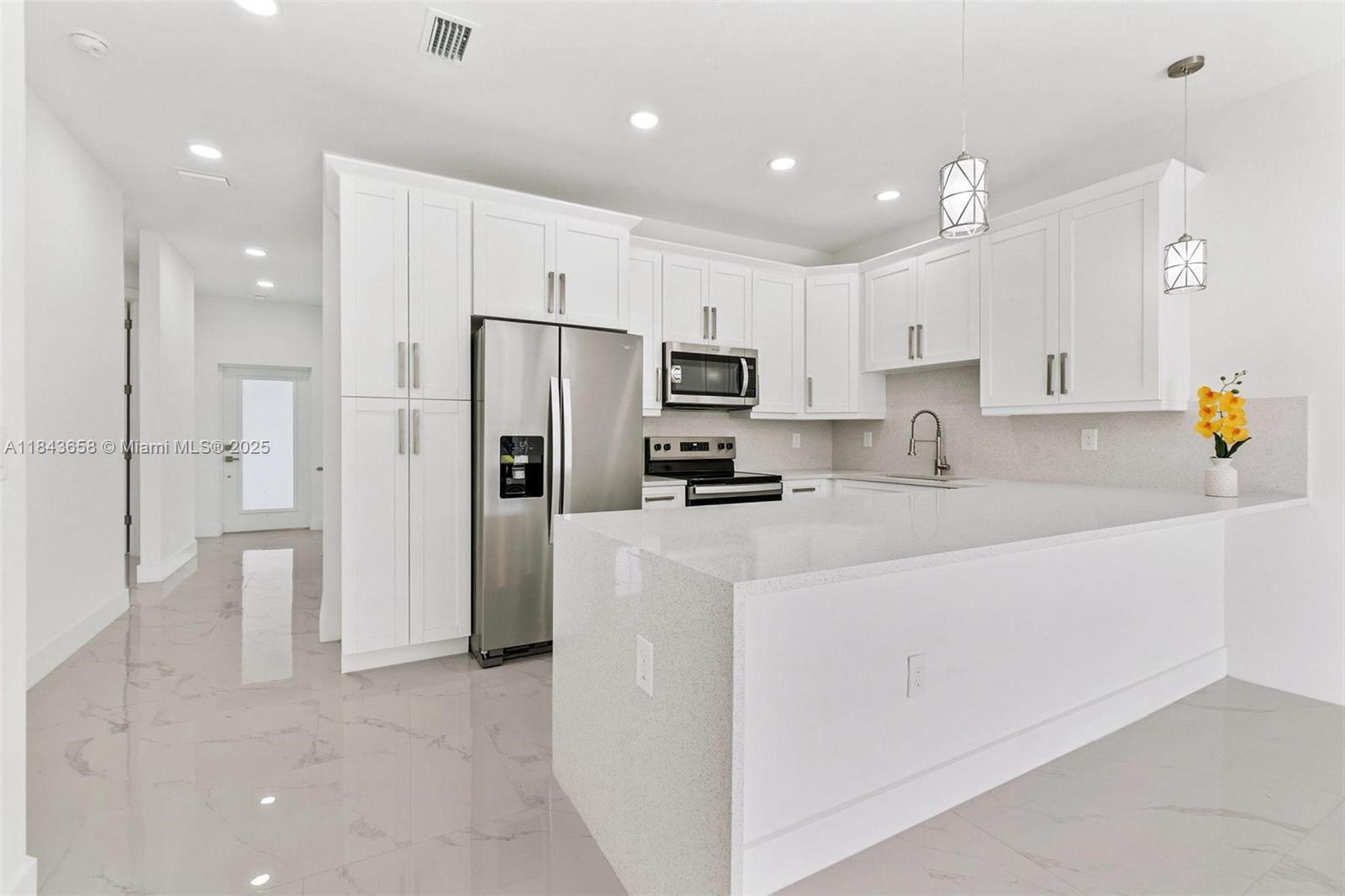 2516 Park Rd # 2516, Lehigh Acres FL 33971 photo 5