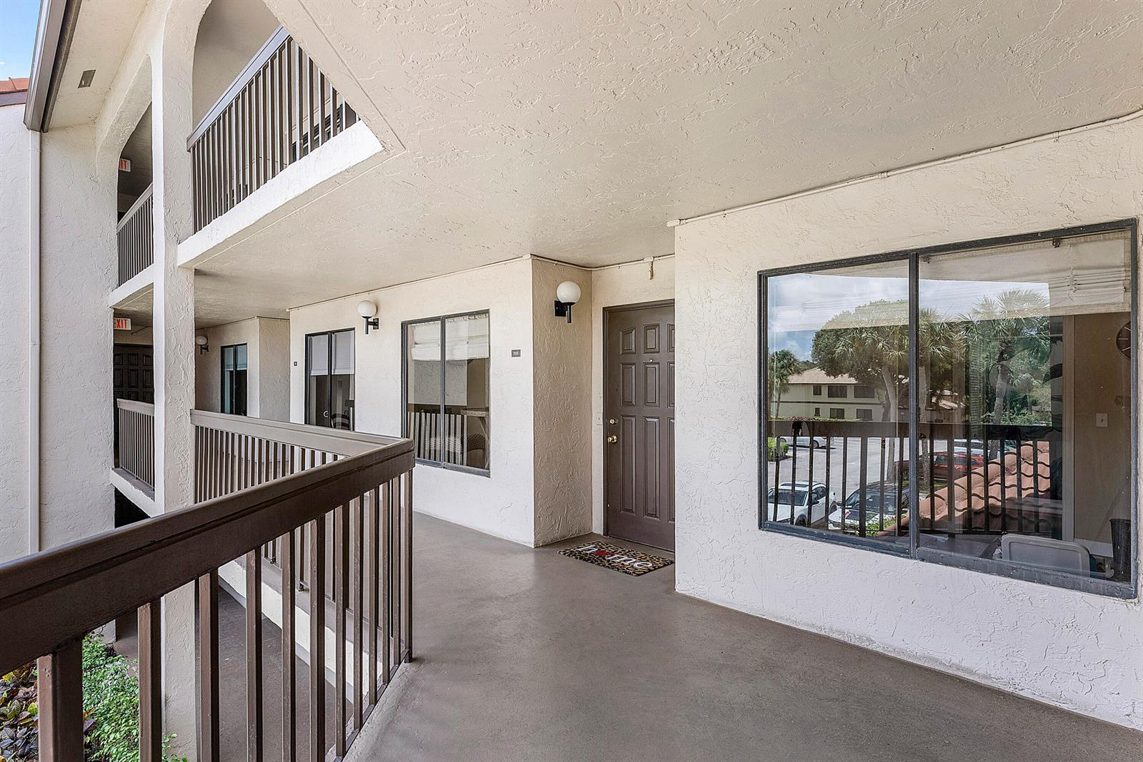 10110 Cedar Point Boulevard # 203, Boynton Beach FL 33437 photo 3