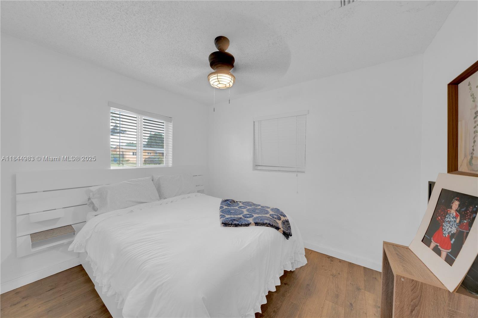 9880 Jamaica Dr, Cutler Bay FL 33189 photo 2