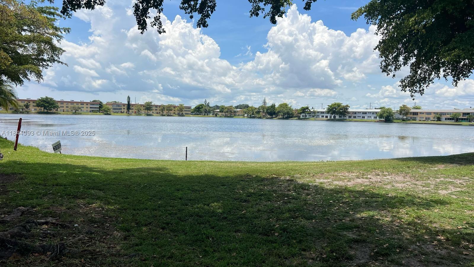 19080 NE 3rd Ct # 307, Miami FL 33179 photo 2