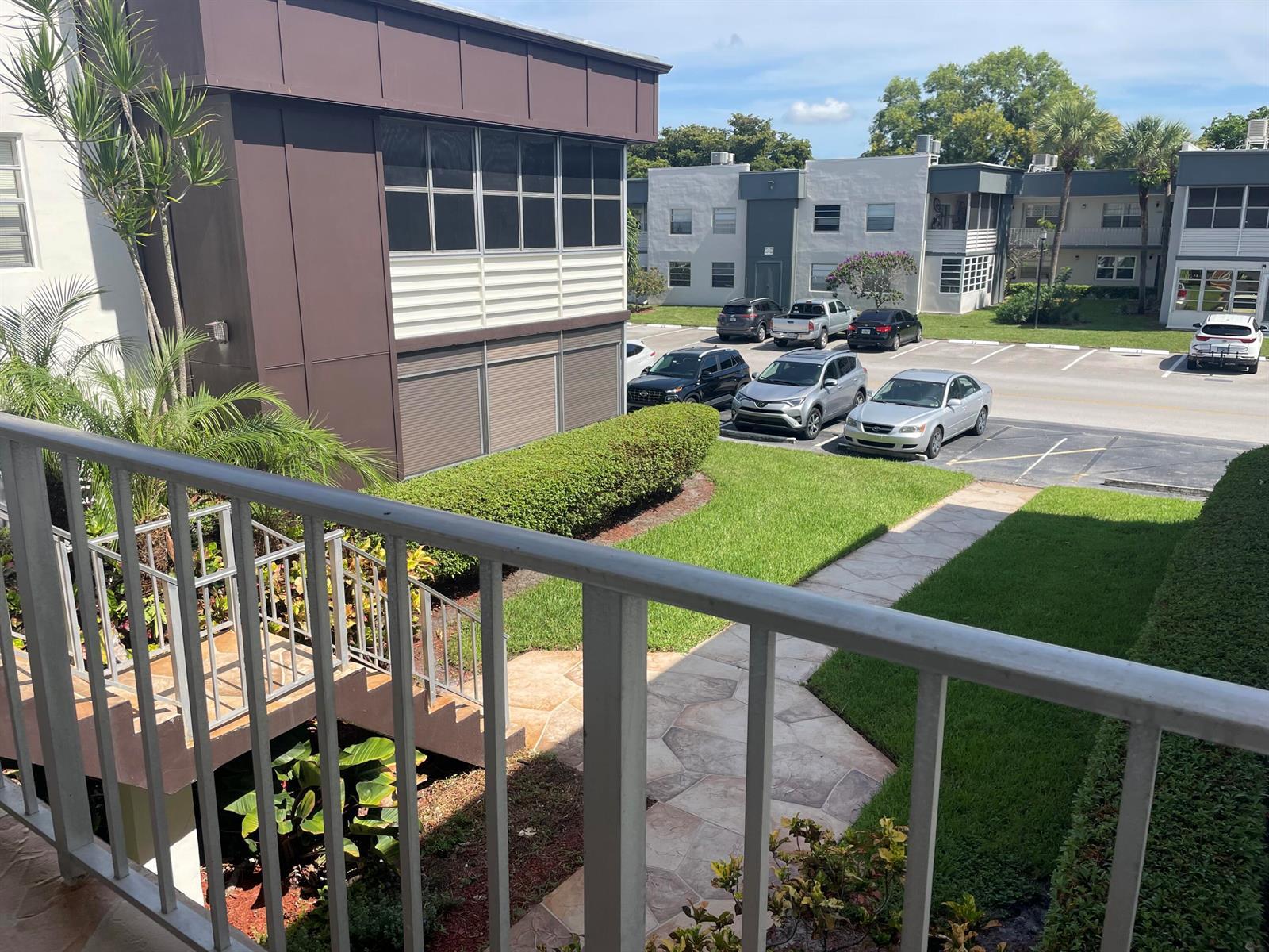705 Normandy O # 705, Delray Beach FL 33484 photo 4