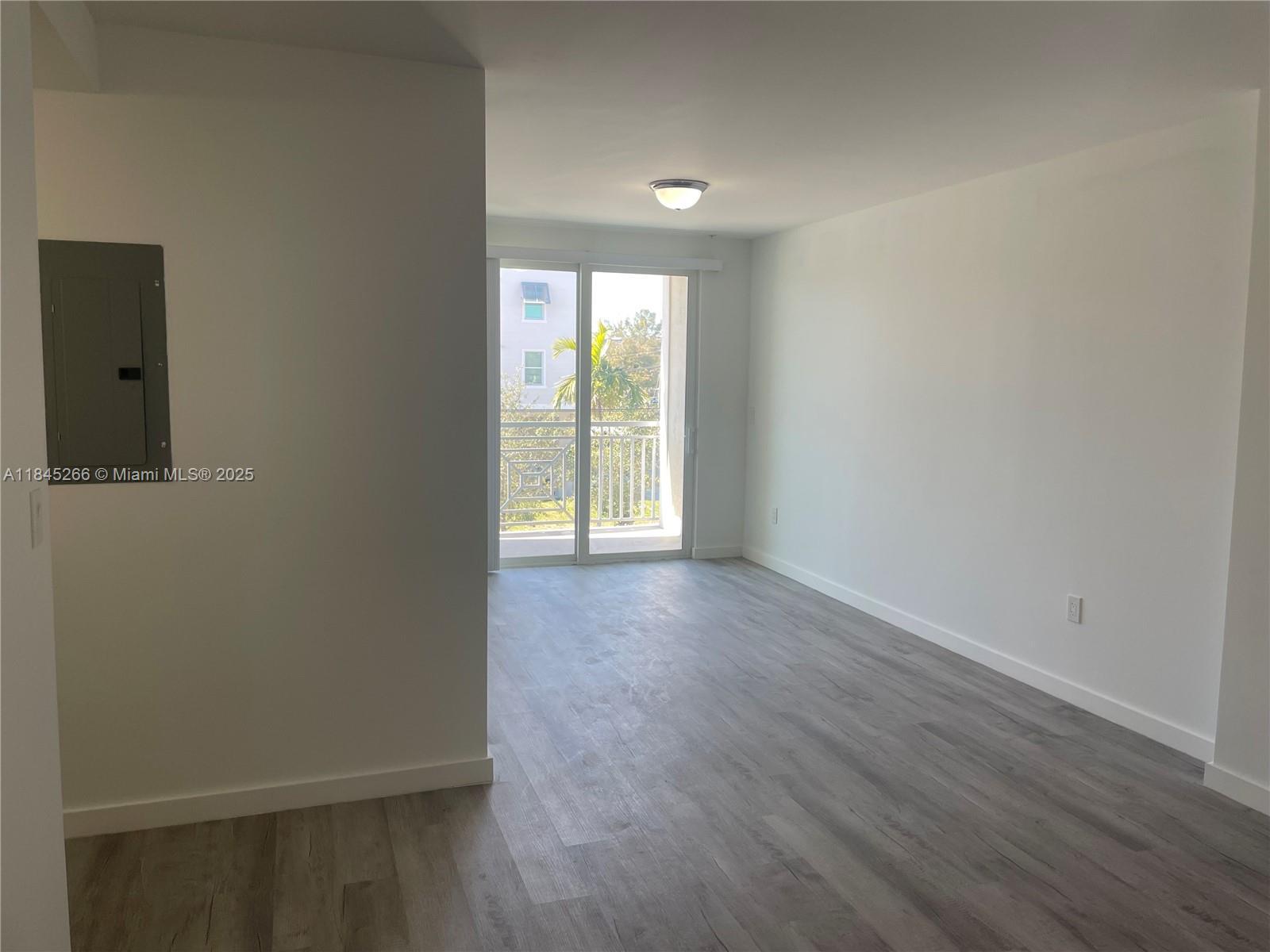 South Miami, FL 33143 photo 4