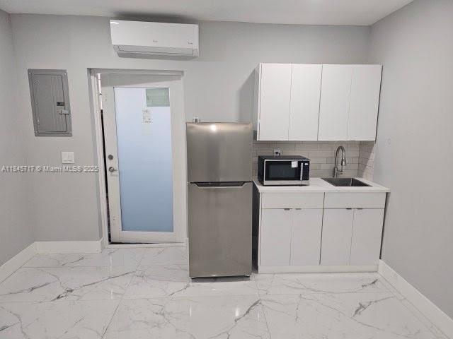 2920 SW 118th Ave # 1, Miami FL 33175 photo 2