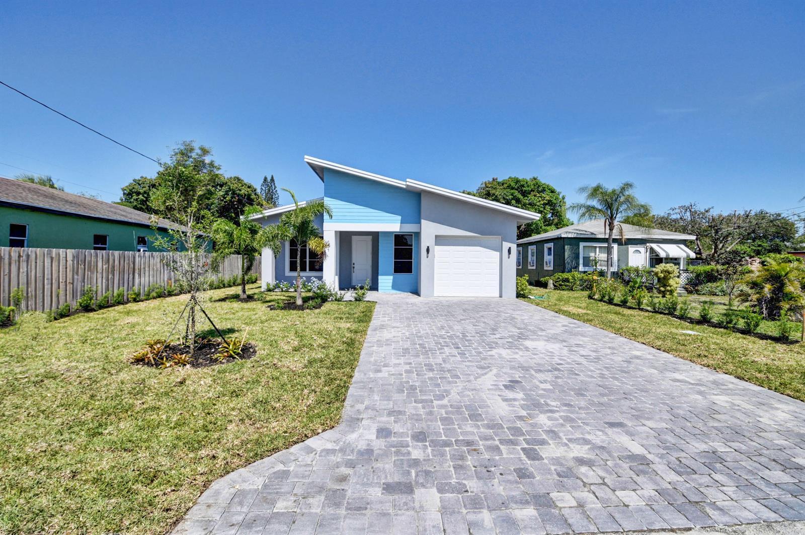 715 NW 1st Street, Delray Beach FL 33444 photo 3